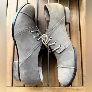 Eileen Fisher Leather Oxford Shoes 10